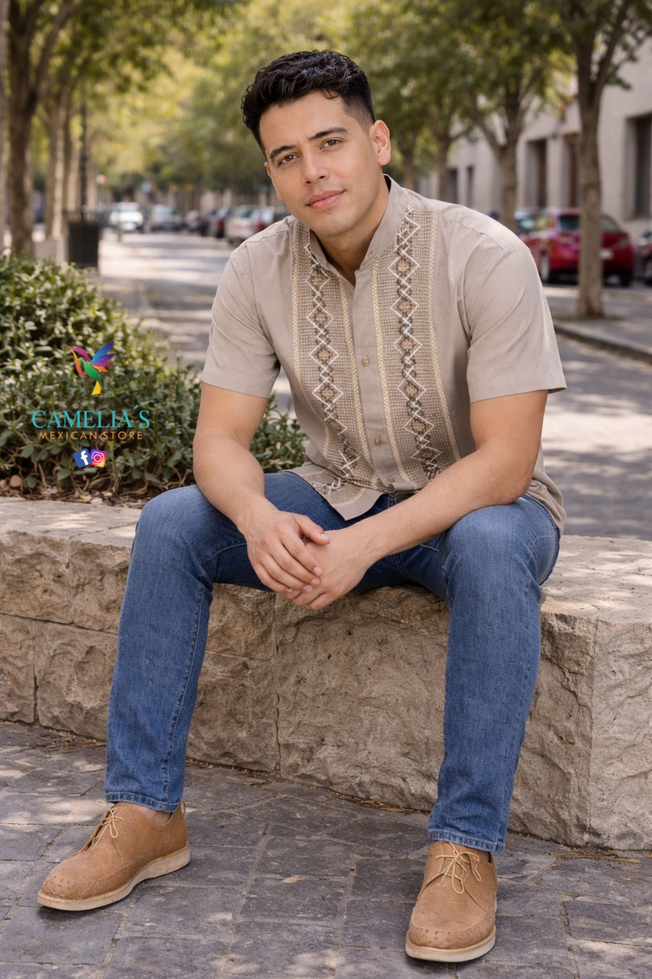 MEN'S ROMBO GUAYABERA